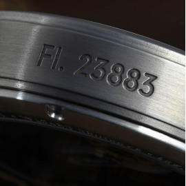 Nav B-Uhr 47 Titan A-Type Central Second