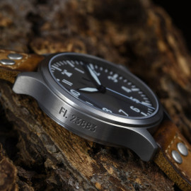 Nav B-Uhr 47 Titan A-Type Central Second